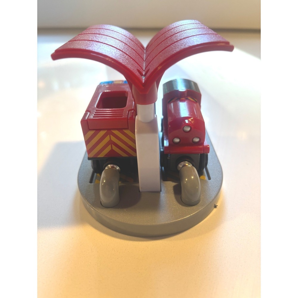 BRIO World Fire Rescue Gas Station Fire Engine Train Set 3010 2030 Wooden - Picture 4 of 8